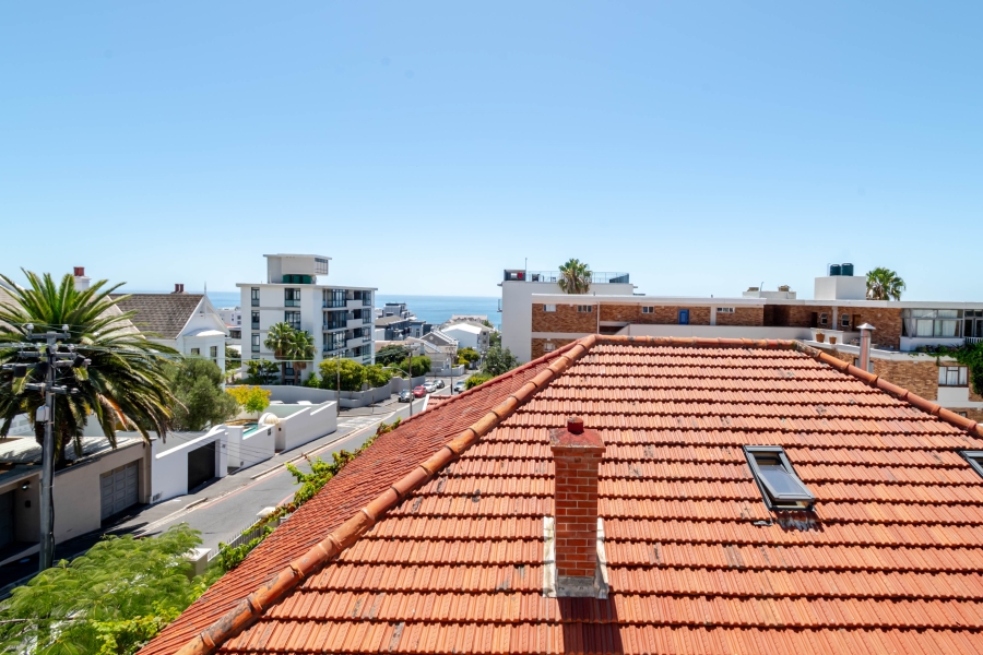3 Bedroom Property for Sale in Sea Point Western Cape